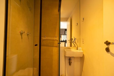 Studio para alugar com 25m², 1 quarto e sem vaga Studio para alugar com 25m², 1 quarto e sem vagaBanheiro