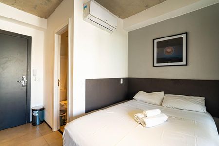 Studio para alugar com 25m², 1 quarto e sem vaga Studio para alugar com 25m², 1 quarto e sem vagaStudio