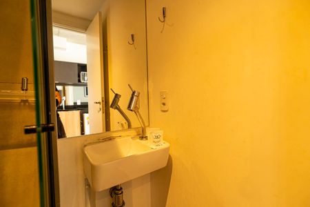 Studio para alugar com 25m², 1 quarto e sem vaga Studio para alugar com 25m², 1 quarto e sem vagaBanheiro