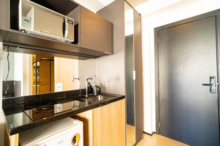 Studio para alugar com 25m², 1 quarto e sem vaga Studio para alugar com 25m², 1 quarto e sem vagaCozinha