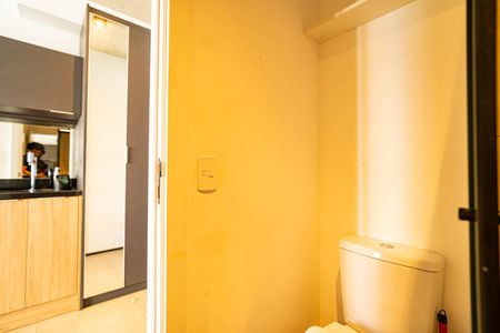Studio para alugar com 25m², 1 quarto e sem vaga Studio para alugar com 25m², 1 quarto e sem vagaBanheiro