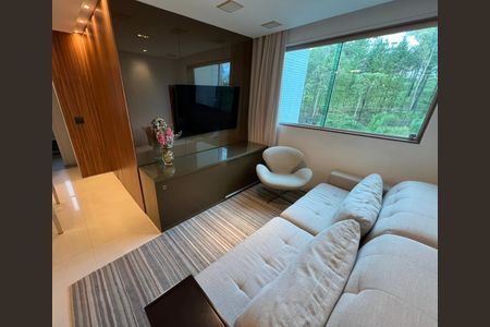 Apartamento para alugar com 67m², 2 quartos e 1 vagaSala