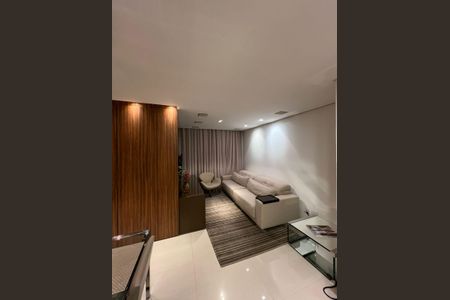 Apartamento para alugar com 67m², 2 quartos e 1 vagaSala