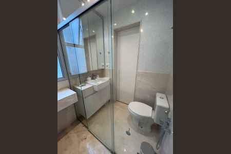 Apartamento para alugar com 67m², 2 quartos e 1 vagaBanheiro