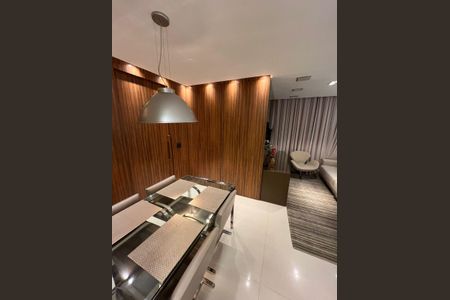Apartamento para alugar com 67m², 2 quartos e 1 vagaSala