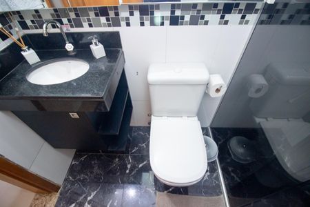 Apartamento à venda com 45m², 2 quartos e 1 vagaBanheiro Social