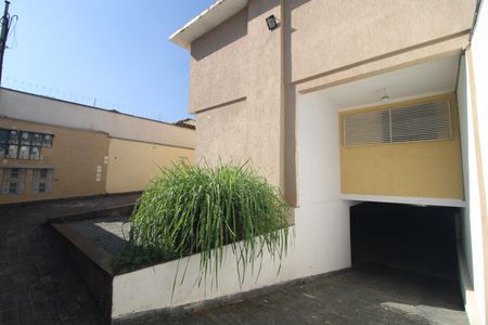 Casa para alugar com 94m², 3 quartos e 2 vagasEntrada