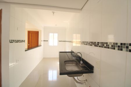 Casa para alugar com 94m², 3 quartos e 2 vagasCozinha