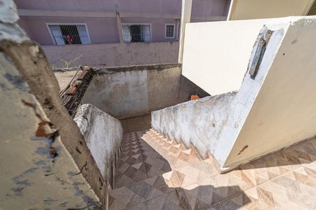 Casa para alugar com 60m², 1 quarto e sem vagaEscada