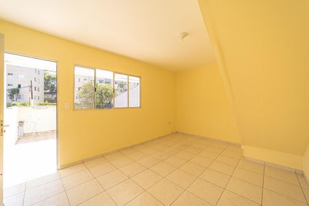 Sala de casa para alugar com 1 quarto, 100m² em Vila Silvia, São Paulo
