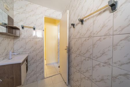 Casa para alugar com 60m², 1 quarto e sem vagaBanheiro social