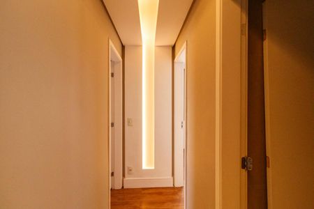 Apartamento para alugar com 86m², 3 quartos e 2 vagasCorredor dos quartos