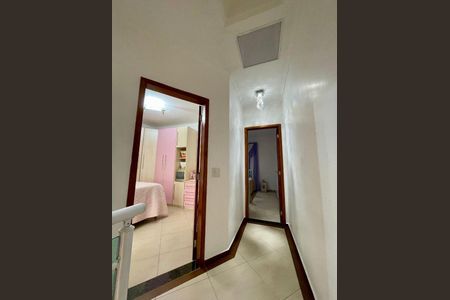 Casa à venda com 125m², 3 quartos e 6 vagas