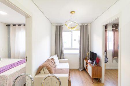 Sala de apartamento para alugar com 2 quartos, 36m² em Chacara Santa Lucia, Carapicuíba