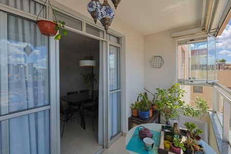 Apartamento à venda com 3 quartos, 85m² em Prado, Belo Horizonte