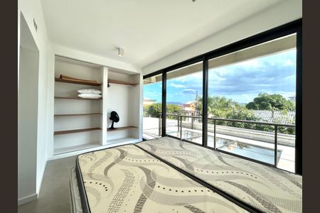 Casa para alugar com 780m², 8 quartos e 4 vagasSuíte 3