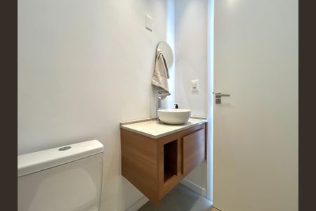 Casa para alugar com 780m², 8 quartos e 4 vagasLavabo 