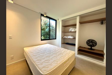 Casa para alugar com 780m², 8 quartos e 4 vagasQuarto 2