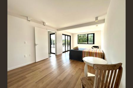 Casa para alugar com 780m², 8 quartos e 4 vagasSuíte 4