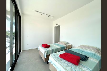 Casa para alugar com 780m², 8 quartos e 4 vagasQuarto