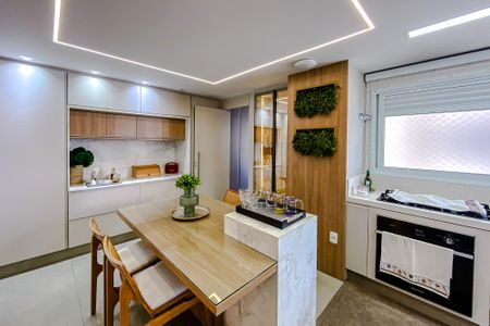 Apartamento à venda com 250m², 5 quartos e 3 vagas Apartamento à venda com 250m², 5 quartos e 3 vagasCozinha