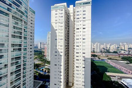 Apartamento à venda com 250m², 5 quartos e 3 vagas Apartamento à venda com 250m², 5 quartos e 3 vagasVista da Suíte