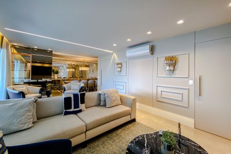 Sala de apartamento à venda com 5 quartos, 250m² em Água Branca, São Paulo