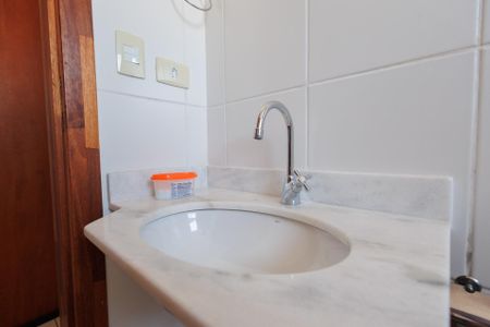 Apartamento para alugar com 75m², 2 quartos e 1 vagaBanheiro da Suíte