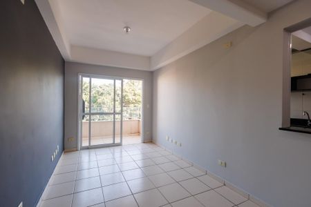 Apartamento para alugar com 75m², 2 quartos e 1 vagaSala