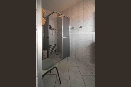 Casa para alugar com 230m², 5 quartos e 4 vagasBanheiro