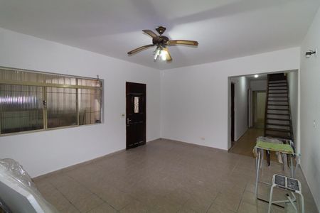 Casa para alugar com 5 quartos, 300m² em Cidade São Mateus, São Paulo