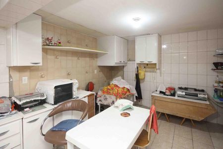 Casa para alugar com 230m², 5 quartos e 4 vagasCozinha