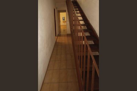 Casa para alugar com 230m², 5 quartos e 4 vagasCorredor