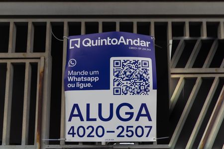 Placa de casa para alugar com 5 quartos, 300m² em Cidade São Mateus, São Paulo
