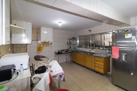 Cozinha de casa para alugar com 5 quartos, 300m² em Cidade São Mateus, São Paulo