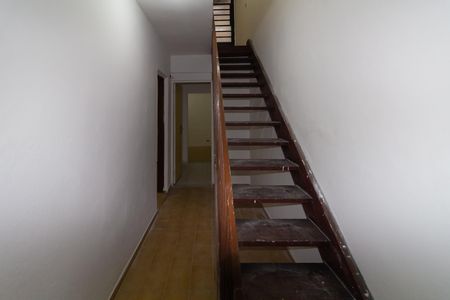 Corredor  de casa para alugar com 5 quartos, 300m² em Cidade São Mateus, São Paulo