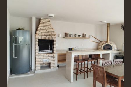 Apartamento à venda com 2 quartos, 62m² em Taquaral, Campinas