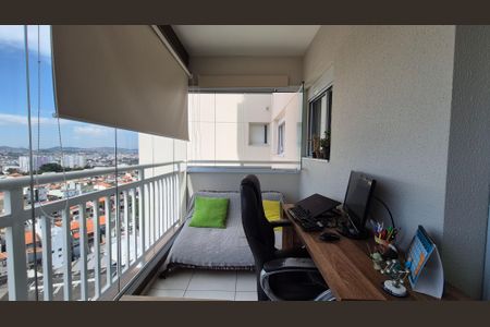 Apartamento à venda com 62m², 2 quartos e 1 vaga Apartamento à venda com 62m², 2 quartos e 1 vagaVaranda