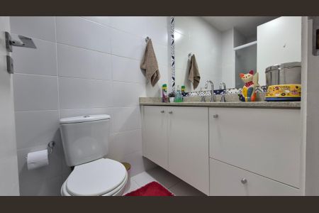 Apartamento à venda com 62m², 2 quartos e 1 vaga Apartamento à venda com 62m², 2 quartos e 1 vagaBanheiro
