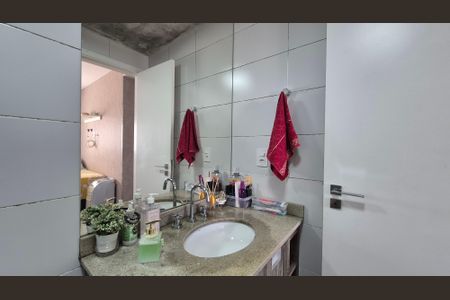 Apartamento à venda com 62m², 2 quartos e 1 vaga Apartamento à venda com 62m², 2 quartos e 1 vagaBanheiro da suíte