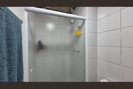 Apartamento à venda com 62m², 2 quartos e 1 vaga Apartamento à venda com 62m², 2 quartos e 1 vagaBanheiro da suíte