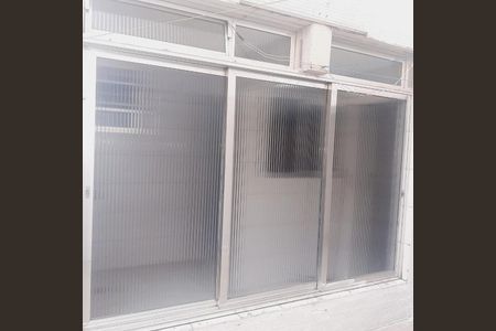 Apartamento à venda com 79m², 2 quartos e 1 vagaFoto 04