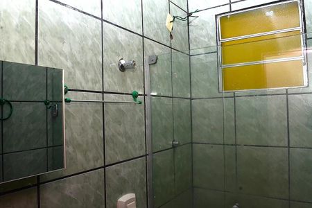 Casa para alugar com 46m², 2 quartos e 1 vaga