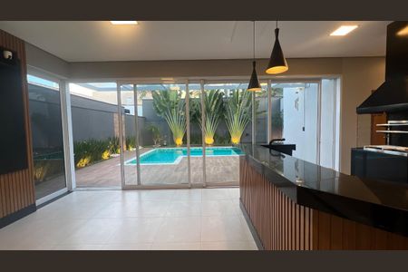 Casa de condomínio à venda com 259m², 3 quartos e 4 vagasFoto 37