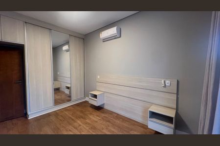Casa de condomínio à venda com 259m², 3 quartos e 4 vagasFoto 10