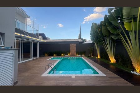 Casa de condomínio à venda com 259m², 3 quartos e 4 vagasFoto 24