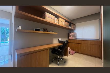 Casa de condomínio à venda com 259m², 3 quartos e 4 vagasFoto 58