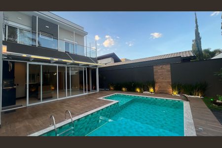 Casa de condomínio à venda com 259m², 3 quartos e 4 vagasFoto 25