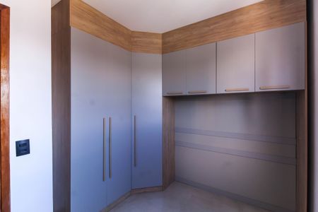 Apartamento à venda com 58m², 2 quartos e 1 vagaQuarto 2