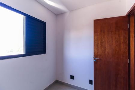 Apartamento à venda com 58m², 2 quartos e 1 vagaQuarto 2